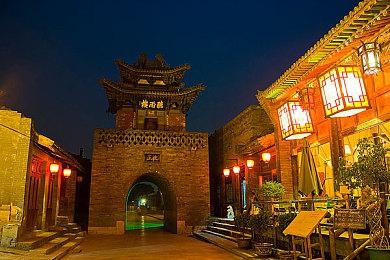 《消逝的光芒：困兽》Steam在线峰值超过12万 国区评价降至多半差评